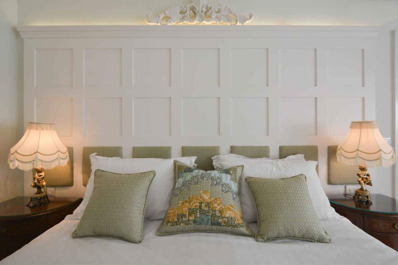 Hotel Haven Hall 5*