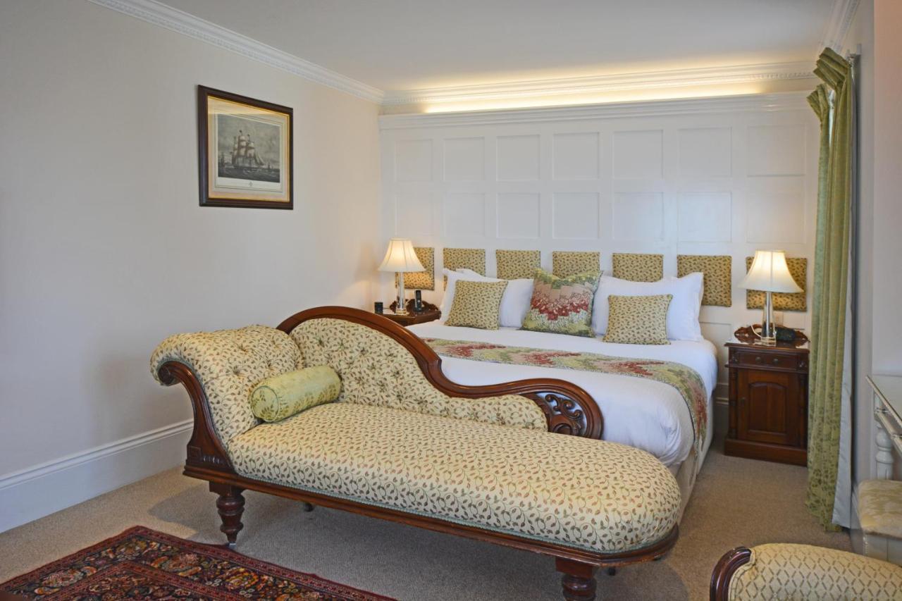 Haven Hall Hotel 5*